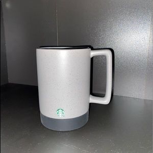 Starbucks Travel Mug (On the Go)